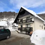 בית הארחה & Stare בוהין