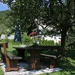 בית הארחה & Stare בוהין